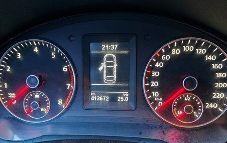 Volkswagen Jetta VI, 2010 год, 380 000 рублей, 6 фотография