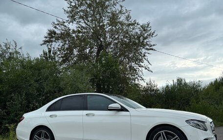 Mercedes-Benz E-Класс, 2020 год, 3 990 000 рублей, 7 фотография