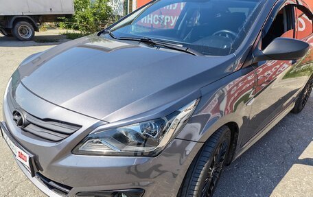 Hyundai Solaris II рестайлинг, 2014 год, 770 000 рублей, 2 фотография