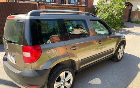 Skoda Yeti I рестайлинг, 2011 год, 500 000 рублей, 2 фотография