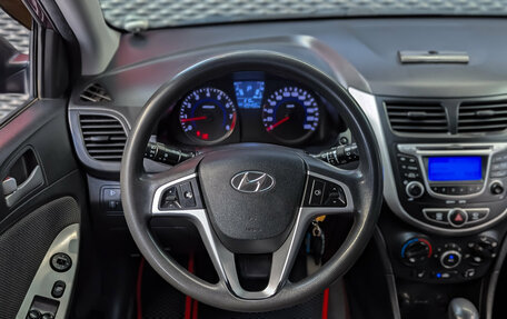 Hyundai Solaris II рестайлинг, 2013 год, 900 000 рублей, 14 фотография