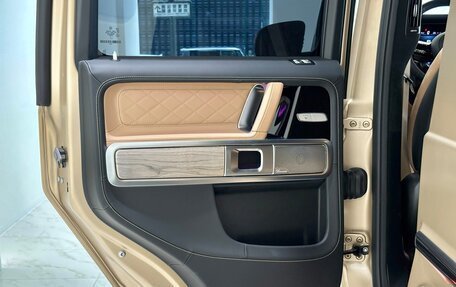 Mercedes-Benz G-Класс AMG, 2025 год, 25 000 000 рублей, 15 фотография