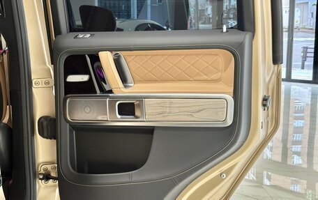 Mercedes-Benz G-Класс AMG, 2025 год, 25 000 000 рублей, 23 фотография