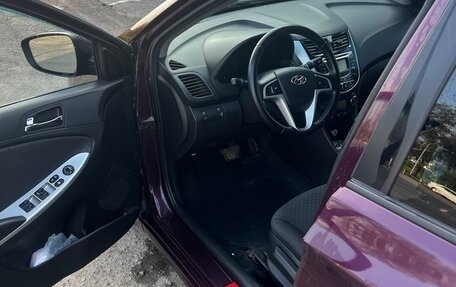 Hyundai Solaris II рестайлинг, 2012 год, 868 000 рублей, 5 фотография
