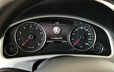 Volkswagen Touareg III, 2013 год, 1 900 000 рублей, 9 фотография