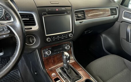 Volkswagen Touareg III, 2013 год, 1 900 000 рублей, 11 фотография