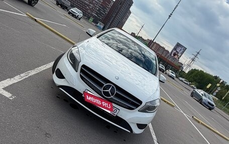 Mercedes-Benz A-Класс, 2014 год, 1 050 000 рублей, 2 фотография