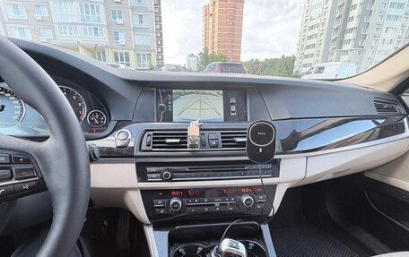BMW 5 серия, 2011 год, 1 800 000 рублей, 2 фотография