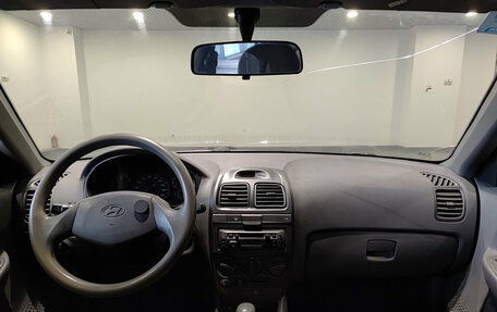 Hyundai Accent II, 2005 год, 270 000 рублей, 18 фотография