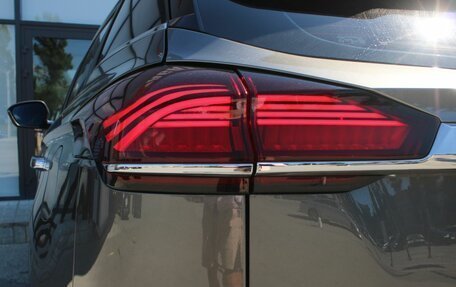 Geely Atlas, 2023 год, 2 040 000 рублей, 10 фотография