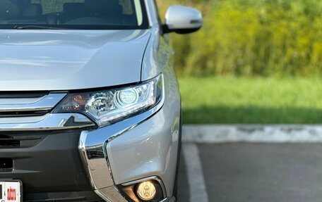 Mitsubishi Outlander III рестайлинг 3, 2015 год, 1 450 000 рублей, 6 фотография