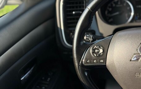 Mitsubishi Outlander III рестайлинг 3, 2015 год, 1 450 000 рублей, 33 фотография