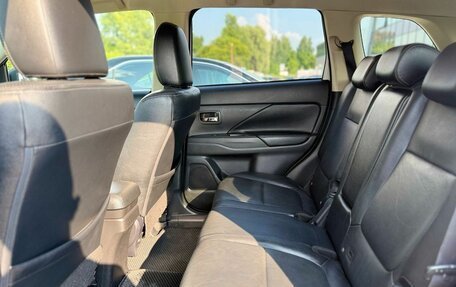 Mitsubishi Outlander III рестайлинг 3, 2015 год, 1 450 000 рублей, 29 фотография