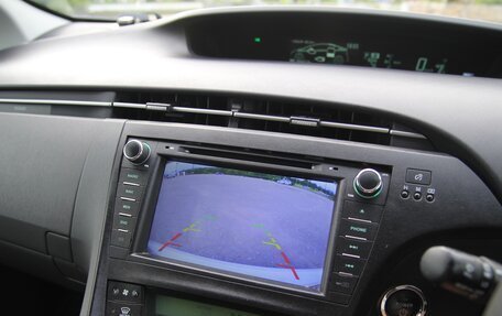 Toyota Prius, 2011 год, 999 000 рублей, 16 фотография