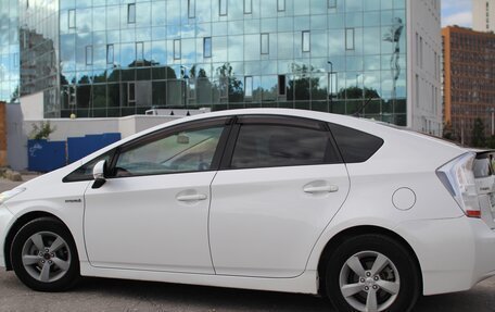 Toyota Prius, 2011 год, 999 000 рублей, 7 фотография