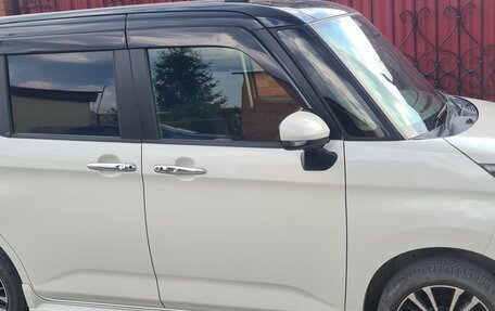 Toyota Roomy I, 2021 год, 1 550 000 рублей, 2 фотография