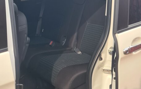 Toyota Roomy I, 2021 год, 1 550 000 рублей, 4 фотография