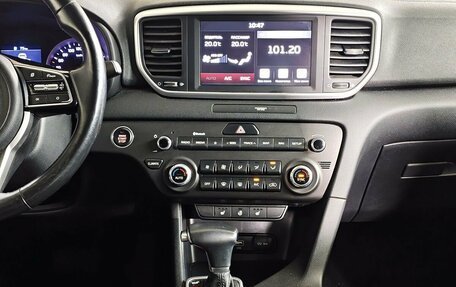 KIA Sportage IV рестайлинг, 2020 год, 2 110 000 рублей, 15 фотография
