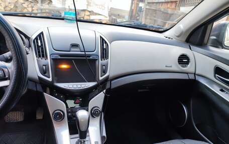 Chevrolet Cruze II, 2014 год, 780 000 рублей, 2 фотография