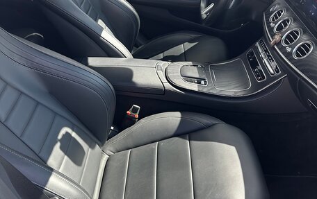 Mercedes-Benz E-Класс, 2020 год, 4 800 000 рублей, 7 фотография