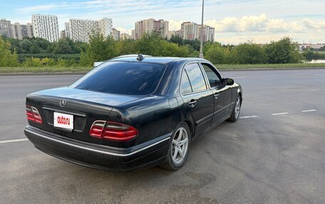 Mercedes-Benz E-Класс, 1999 год, 585 000 рублей, 9 фотография