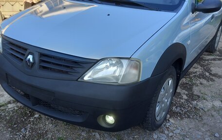 Renault Logan I, 2006 год, 300 000 рублей, 2 фотография