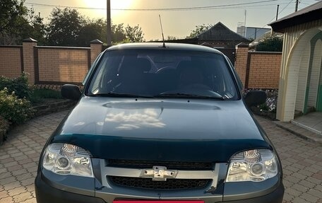 Chevrolet Niva I рестайлинг, 2006 год, 250 000 рублей, 2 фотография