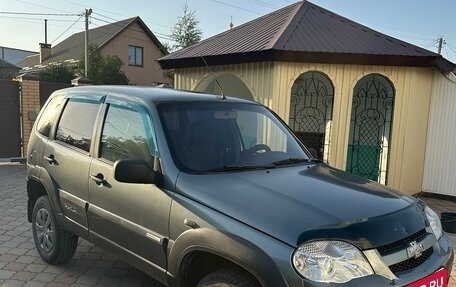 Chevrolet Niva I рестайлинг, 2006 год, 250 000 рублей, 3 фотография