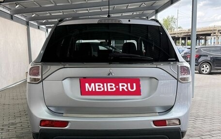 Mitsubishi Outlander III рестайлинг 3, 2013 год, 1 449 000 рублей, 4 фотография