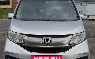 Honda Stepwgn IV, 2016 год, 1 900 000 рублей, 1 фотография