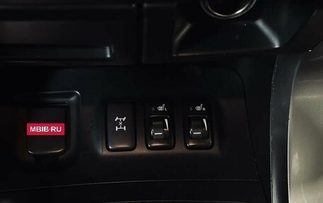 Toyota Land Cruiser Prado 120 рестайлинг, 2007 год, 1 599 000 рублей, 17 фотография