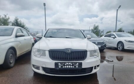 Skoda Superb III рестайлинг, 2012 год, 750 000 рублей, 19 фотография