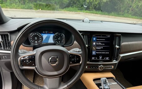 Volvo S90 II рестайлинг, 2021 год, 5 800 000 рублей, 13 фотография