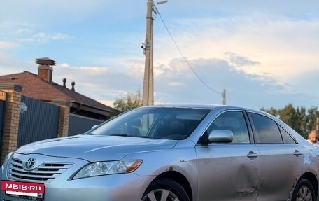 Toyota Camry, 2007 год, 700 000 рублей, 11 фотография