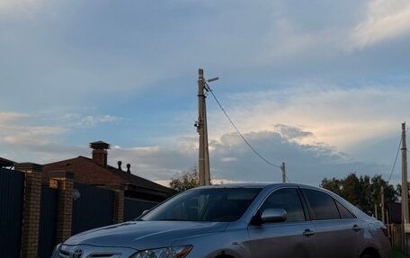 Toyota Camry, 2007 год, 700 000 рублей, 10 фотография