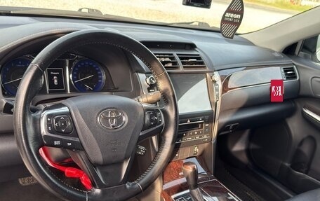 Toyota Camry, 2017 год, 2 290 000 рублей, 11 фотография