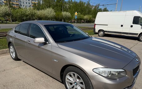 BMW 5 серия, 2012 год, 1 550 000 рублей, 2 фотография