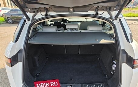 Land Rover Range Rover Evoque II, 2019 год, 3 200 000 рублей, 16 фотография