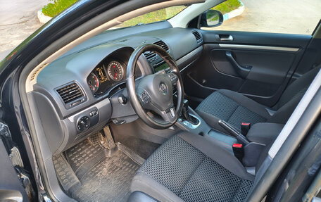 Volkswagen Jetta VI, 2010 год, 515 000 рублей, 12 фотография