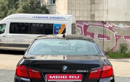BMW 5 серия, 2012 год, 1 750 000 рублей, 7 фотография