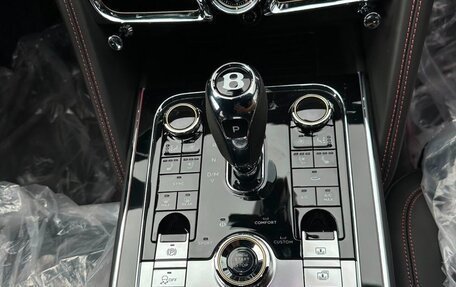 Bentley Flying Spur, 2024 год, 27 490 000 рублей, 31 фотография