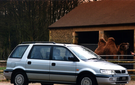 Mitsubishi Space Wagon III, 1996 год, 89 000 рублей, 1 фотография