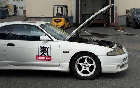 Nissan Skyline, 1993 год, 1 000 000 рублей, 30 фотография