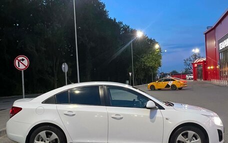 Chevrolet Cruze II, 2013 год, 450 000 рублей, 7 фотография