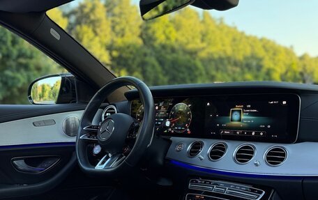 Mercedes-Benz E-Класс AMG, 2023 год, 8 800 000 рублей, 6 фотография