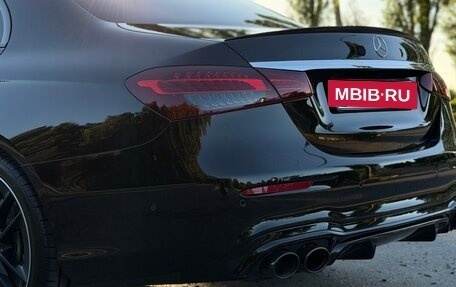 Mercedes-Benz E-Класс AMG, 2023 год, 8 800 000 рублей, 2 фотография