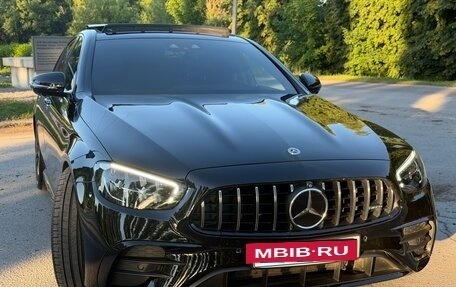 Mercedes-Benz E-Класс AMG, 2023 год, 8 800 000 рублей, 9 фотография