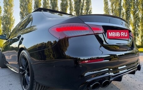 Mercedes-Benz E-Класс AMG, 2023 год, 8 800 000 рублей, 11 фотография