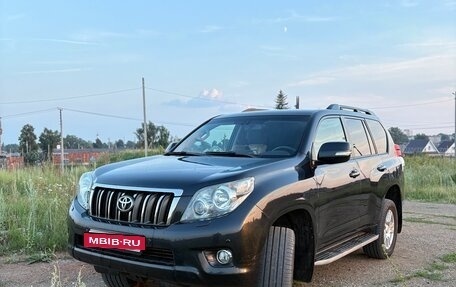 Toyota Land Cruiser Prado 150 рестайлинг 2, 2013 год, 2 500 000 рублей, 7 фотография