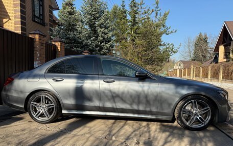 Mercedes-Benz E-Класс, 2018 год, 4 000 000 рублей, 6 фотография